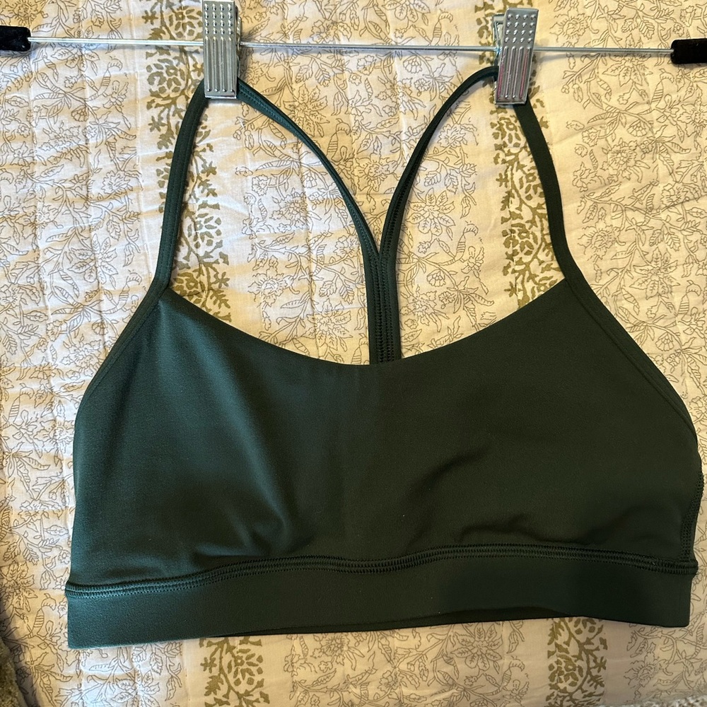Lululemon Legacy Green, size 8, flow Y Bra Nulu